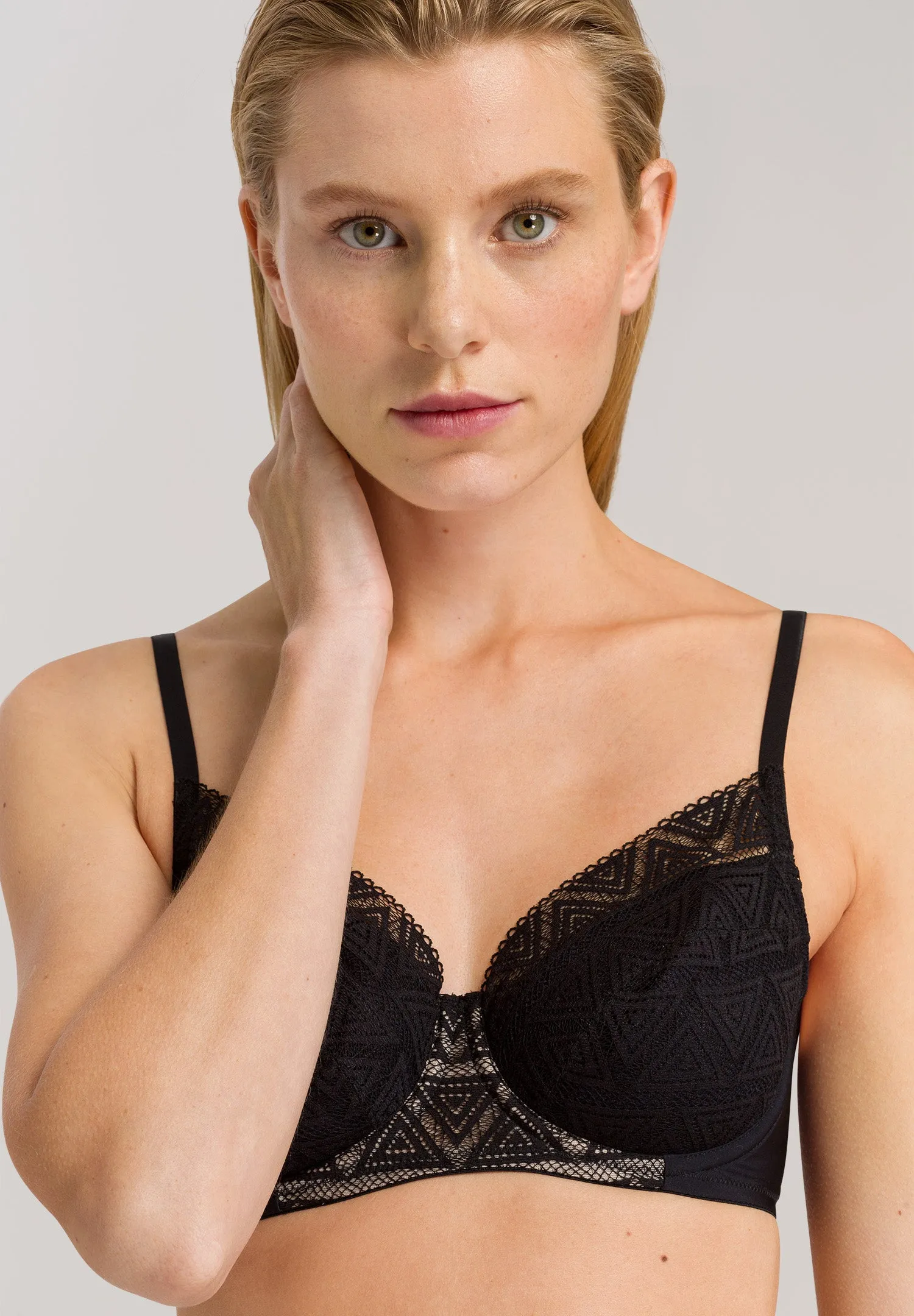 Clia Underwire Bra | Black 72922-019