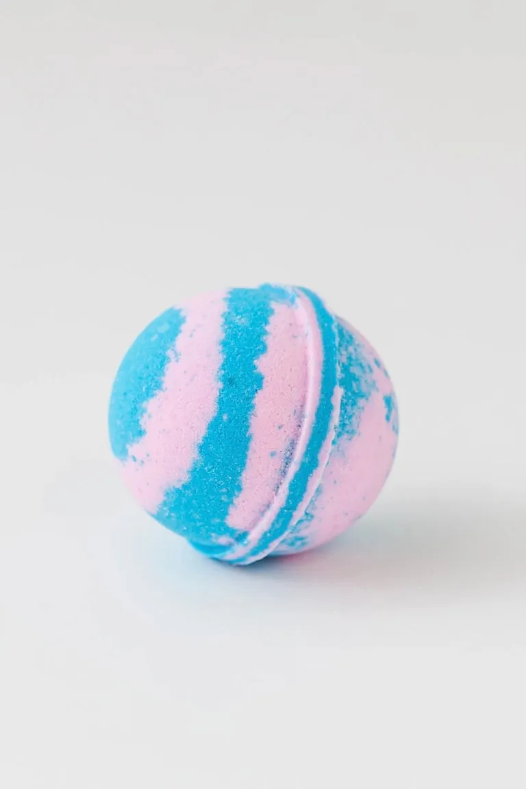 Cotton Candy Bath Bomb